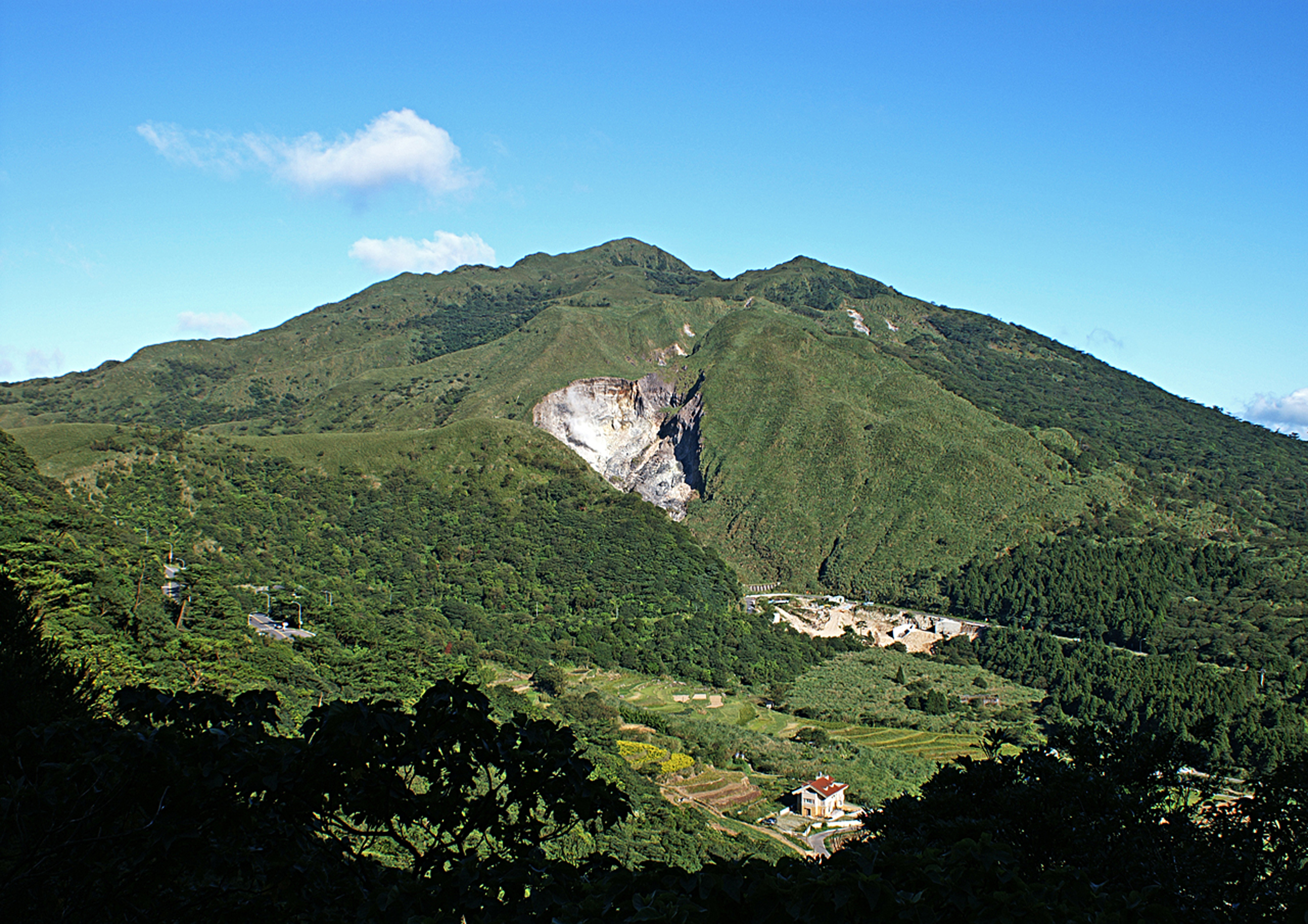 七星山為大屯火山群最高峰(圖片來源：Peellden)