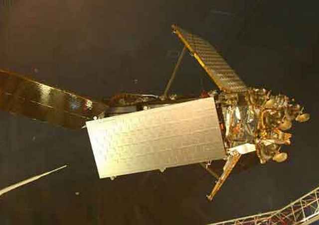 銥星33號(圖片來源：http://www.twword.com/wiki/%E8%A1%9B%E6%98%9F%E7%9B%B8%E6%92%9E#13)