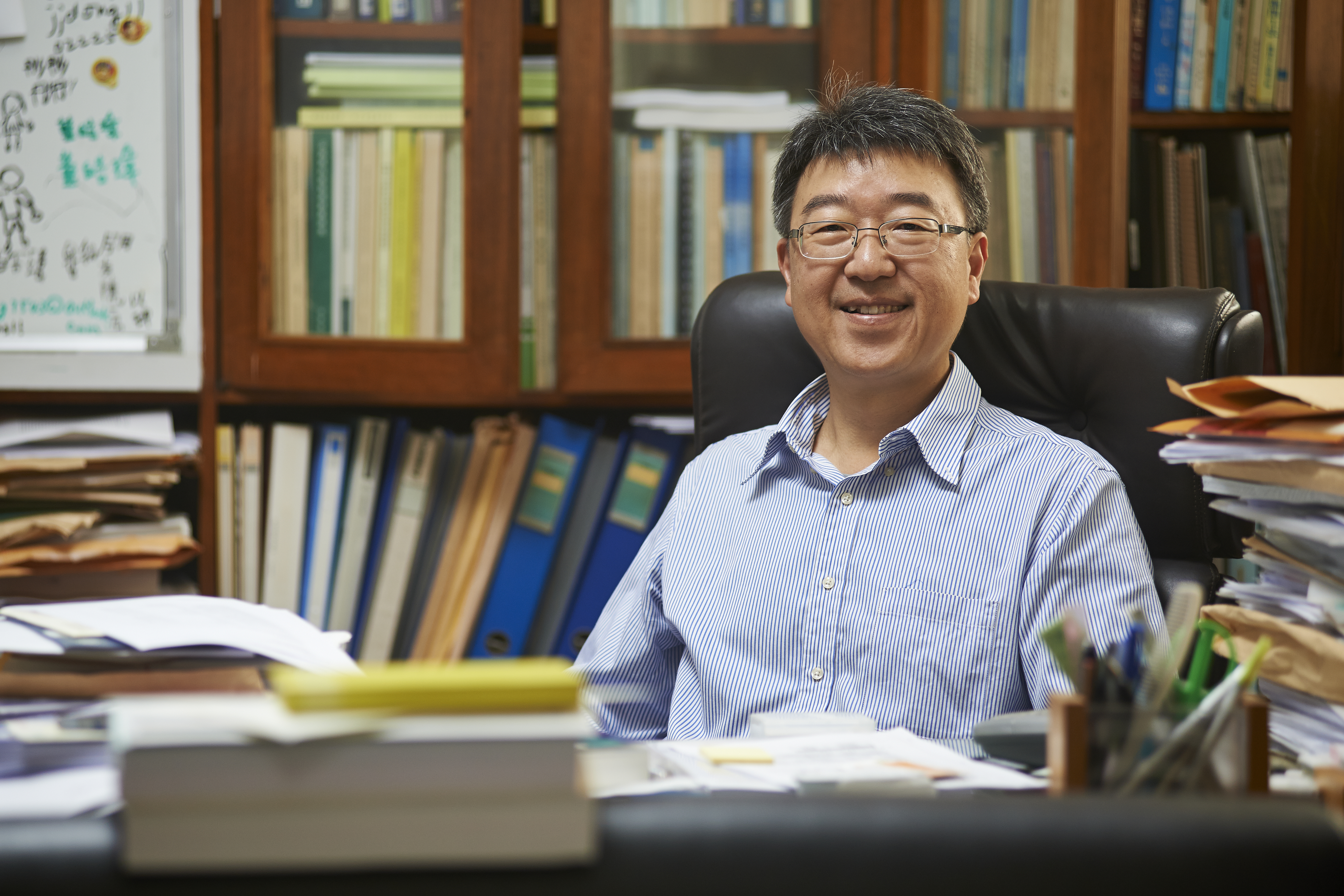 董家鈞常鼓勵青年學子要持續保持學習，不斷接觸其他知識來觸類旁通，這樣才能有機會在學習曲線上跳往次一個更高的能階。